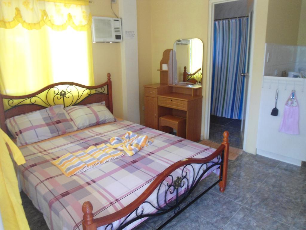 Menchu'S Pension House Panglao Quarto foto